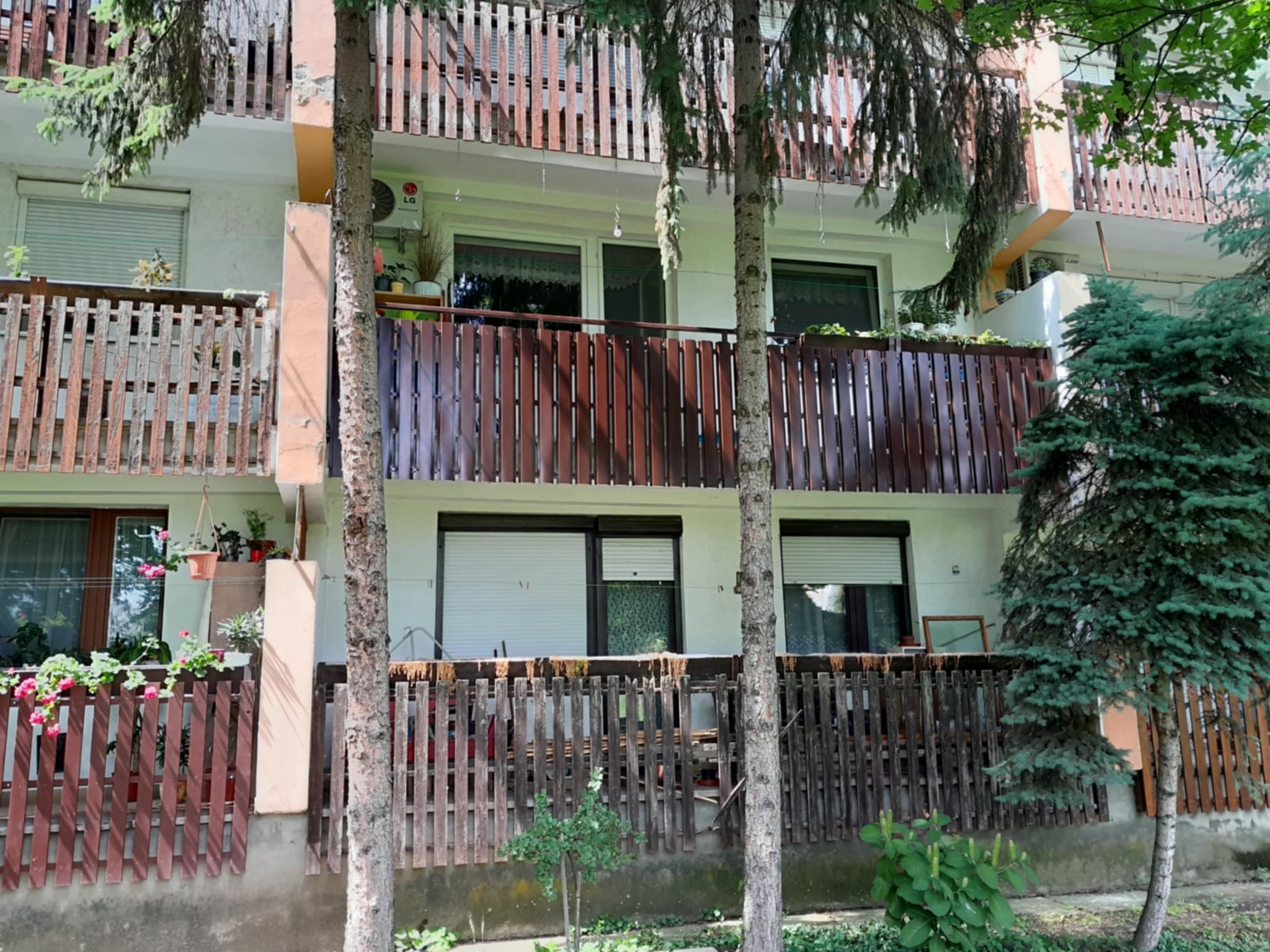 Lakóház erkélyfelújítás - kép 1